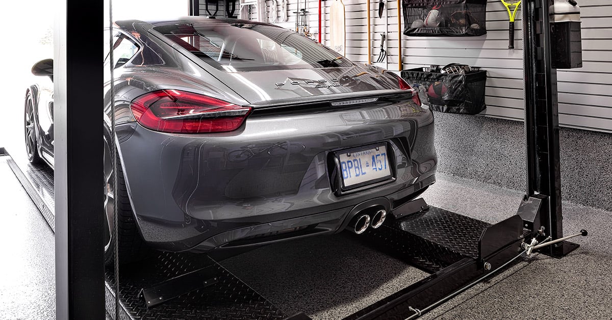One highly effective way to maximize your garage’s parking capacity is by using car lifts.