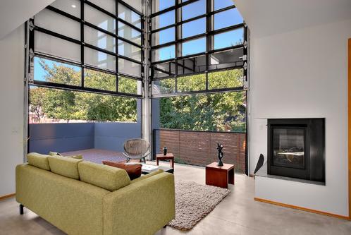 Single Panel Vertical Doors Single Panel Vertical Doors