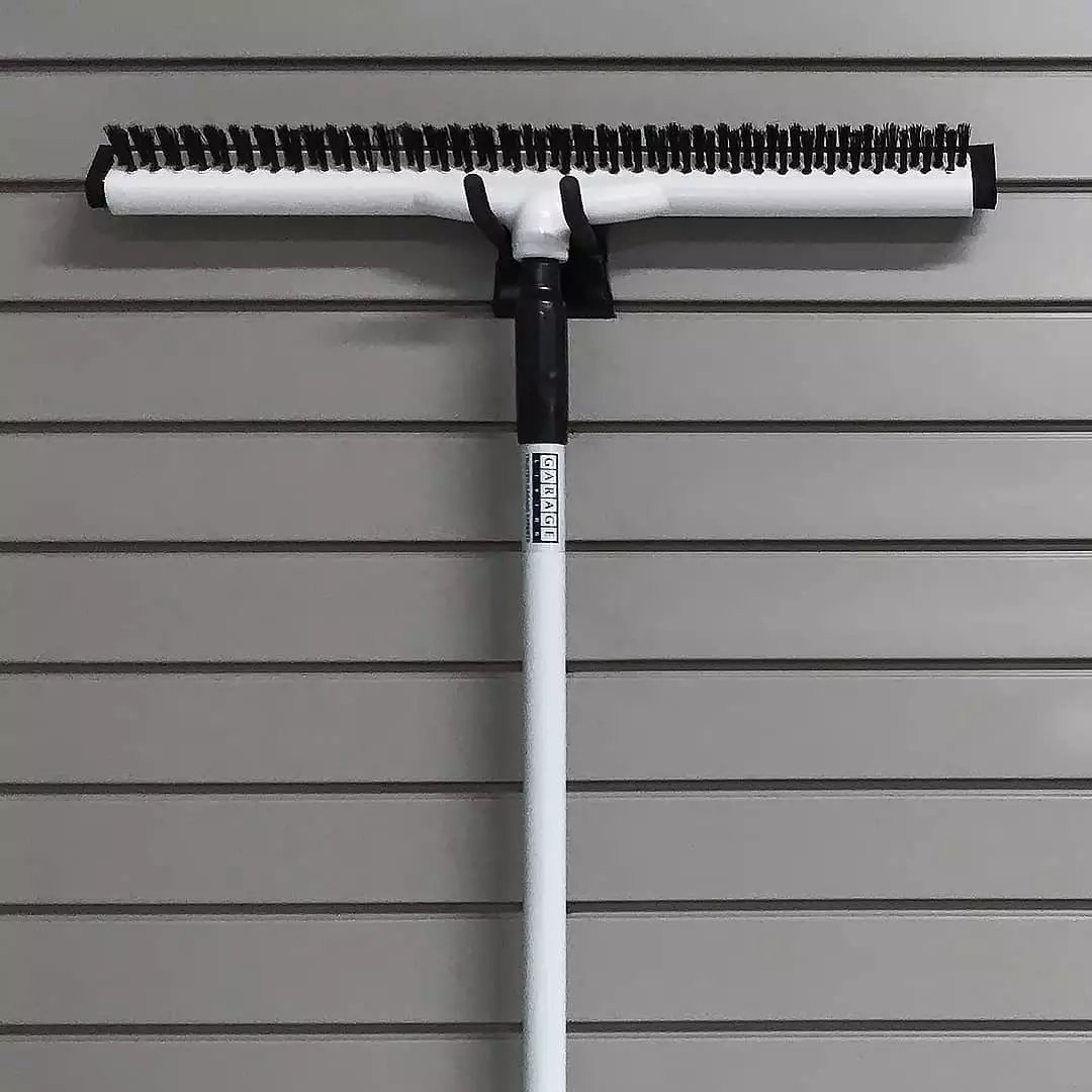 squeegee 22 inch - Garage Living